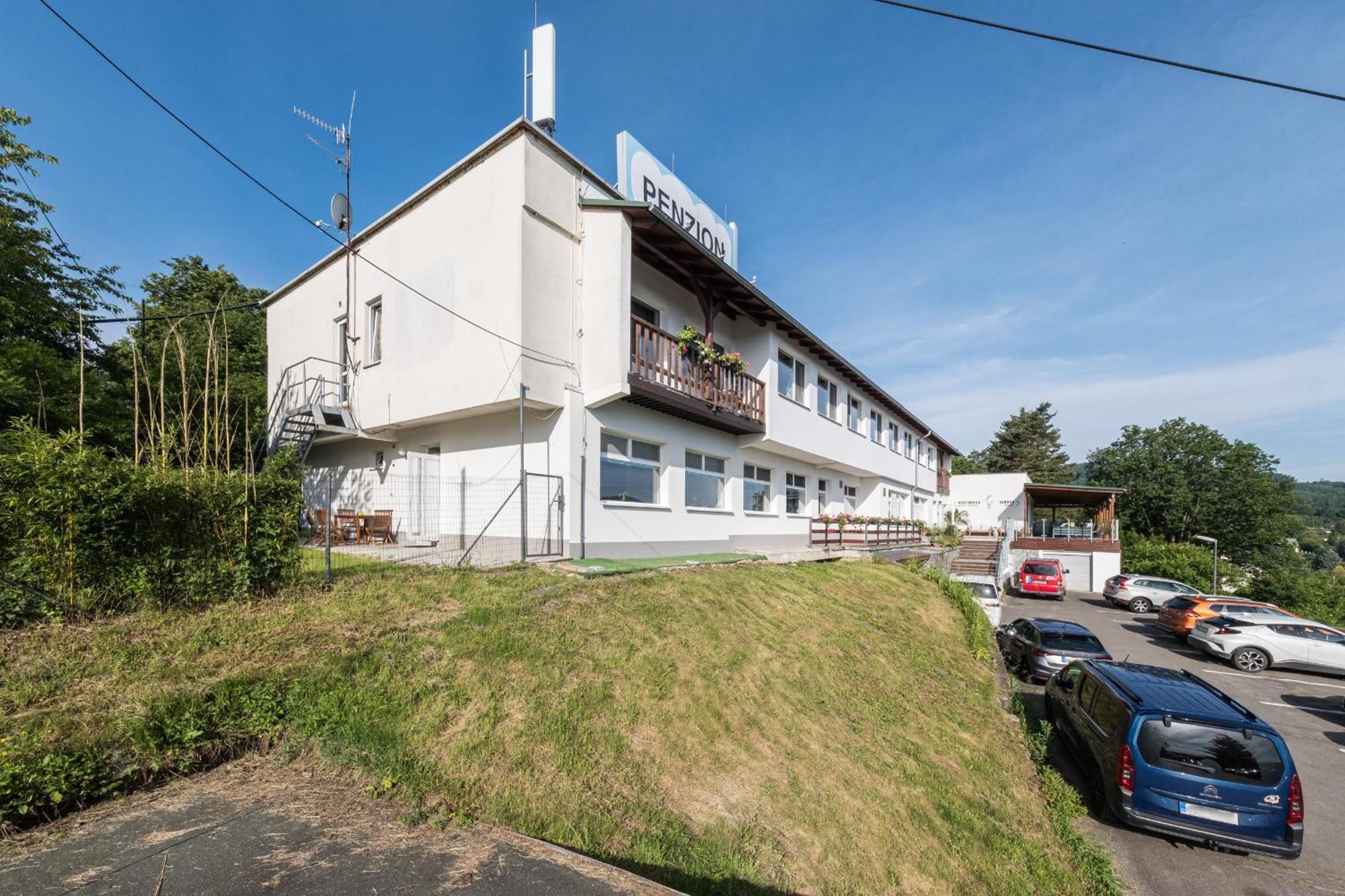 Hotel Penzion Kozí Horka u Brněnské přehrady Brno Exterior foto