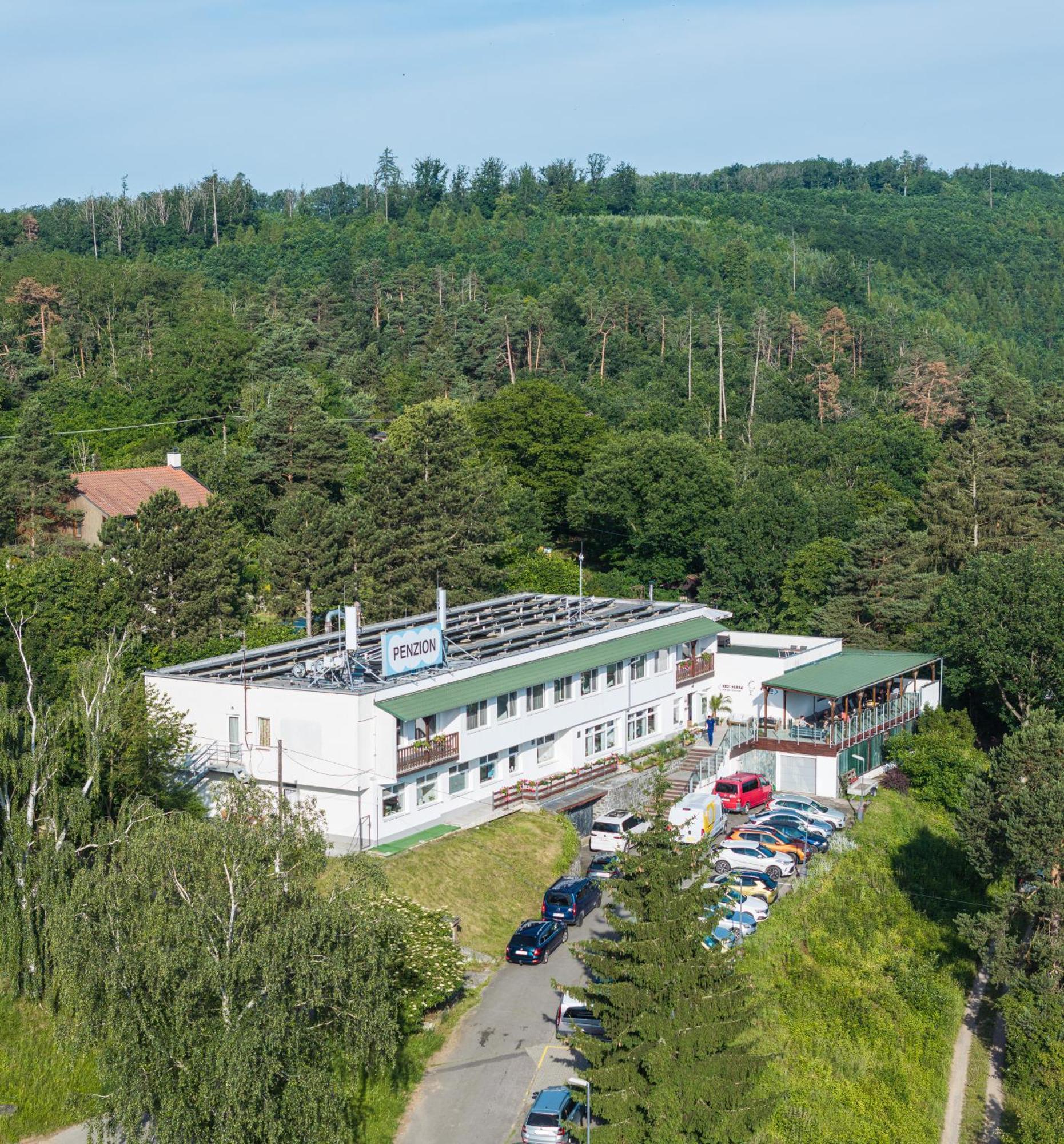 Hotel Penzion Kozí Horka u Brněnské přehrady Brno Exterior foto